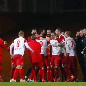 B体育便捷服务-秦游夏：埃森，红白色足球奇迹