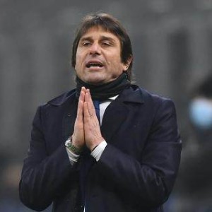 B体育官方网站-两次低级失误被尤文逆转 孔蒂又开始说“疯话”了